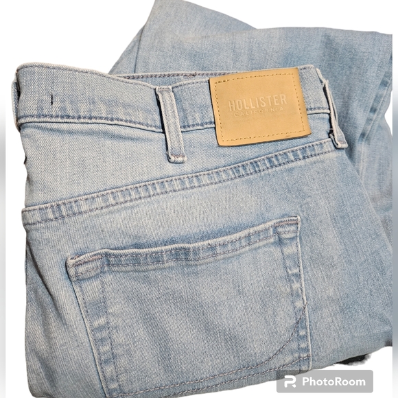 Hollister Jeans. Size 36/32 - Picture 2 of 8